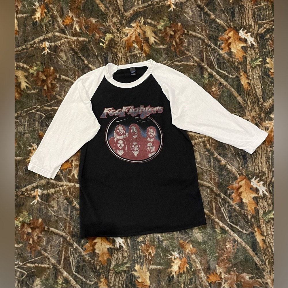 Y2K Foo fighters Ringer Three Quarter Long Sleeve Shirt Men's Size Small